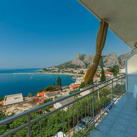 Apartment Marijana Omiš Esterno foto