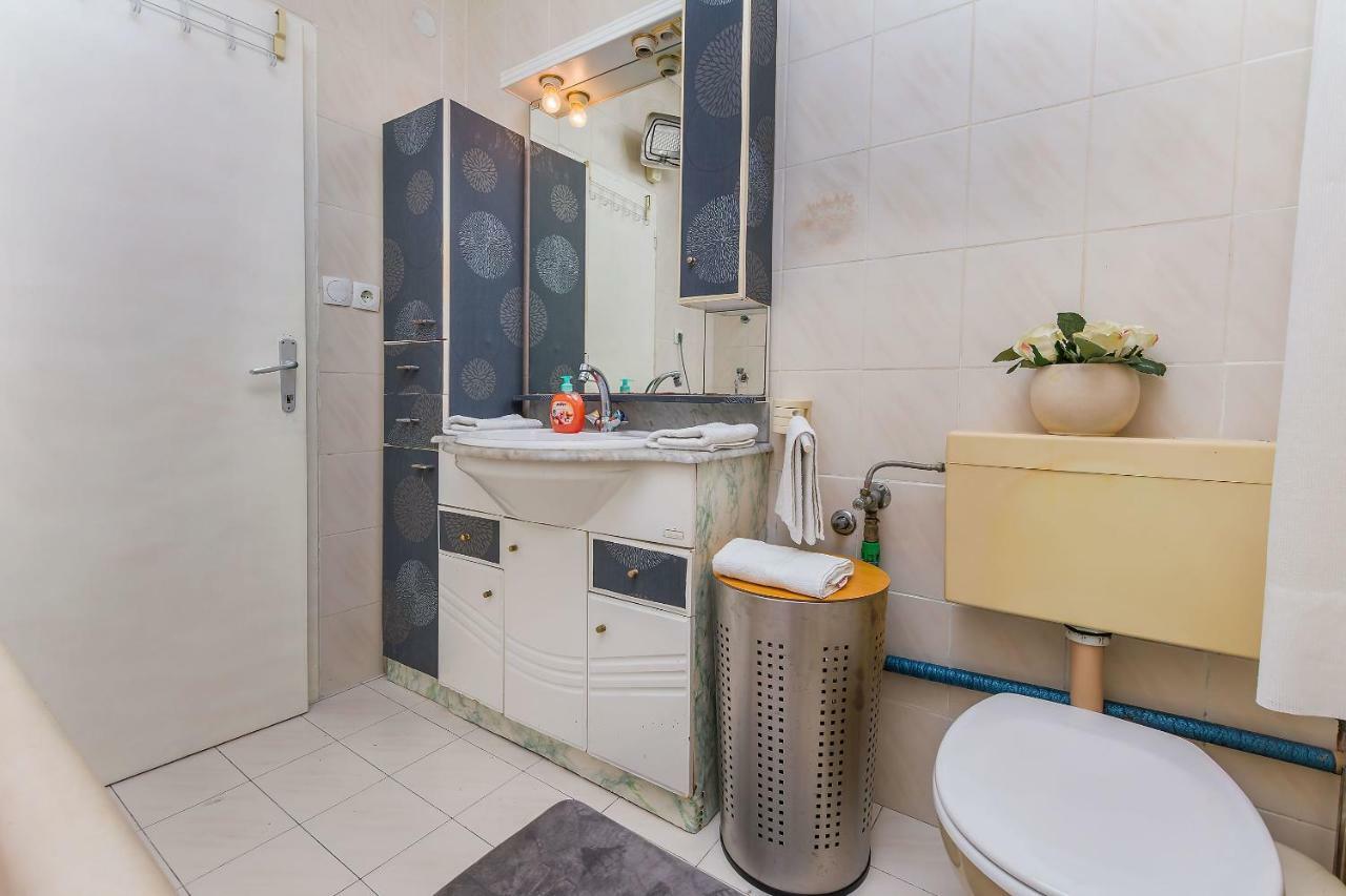 Apartment Marijana Omiš Esterno foto